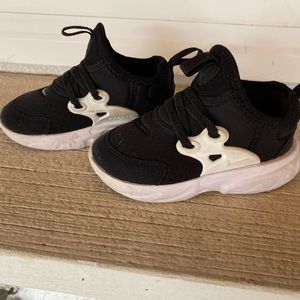 Nike shoes good condition